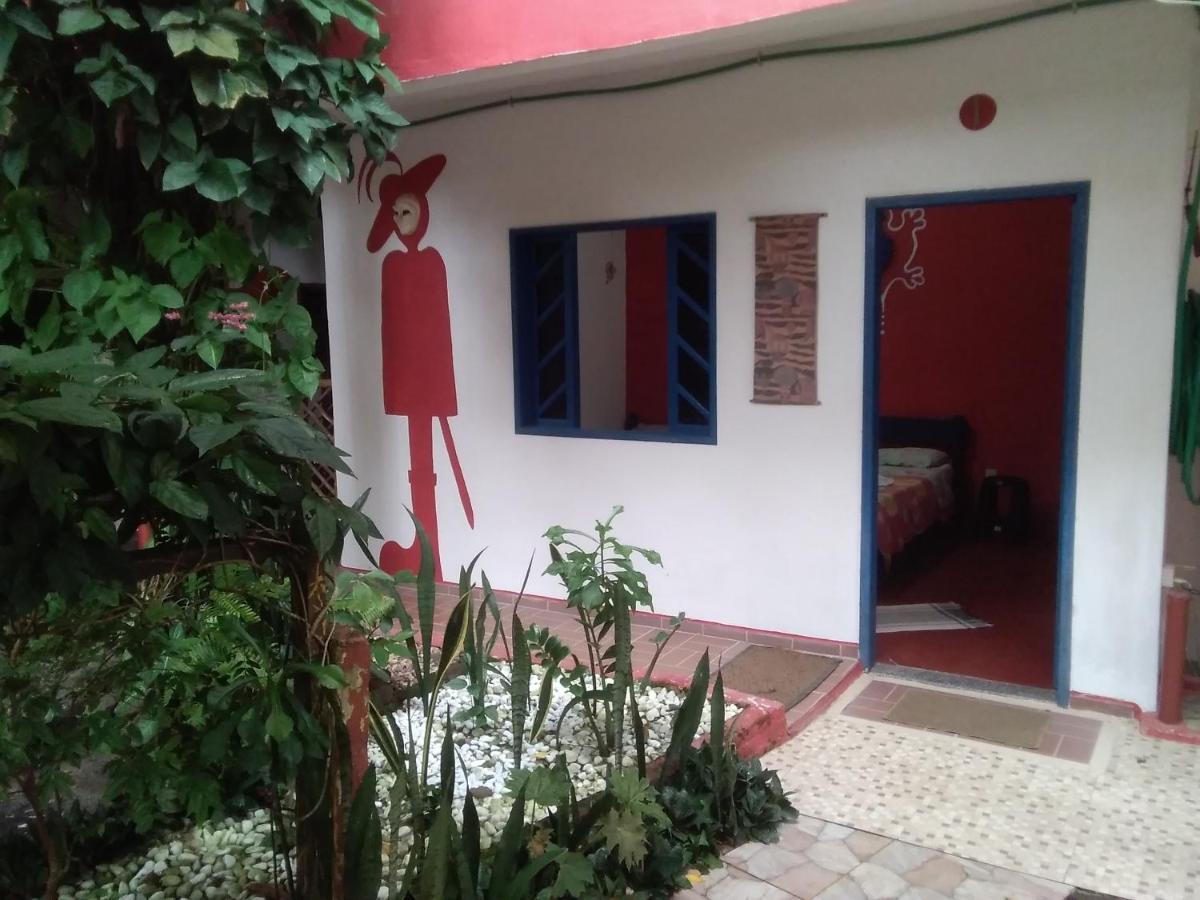 Hospedaria Cosanostra Итаунас Экстерьер фото